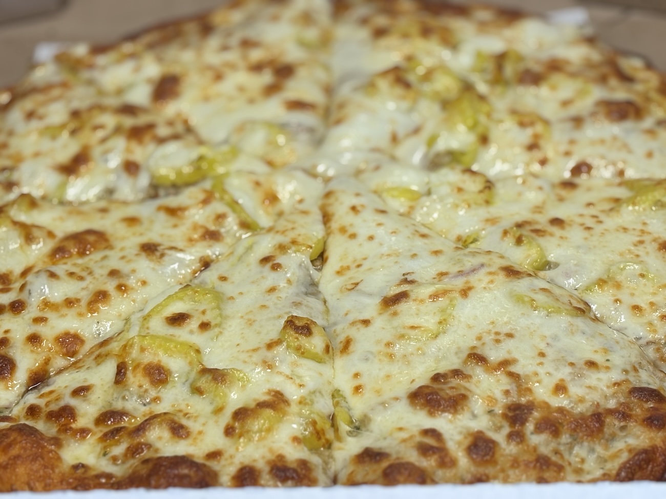 STUFFED HOT PEPPER PIZZA image