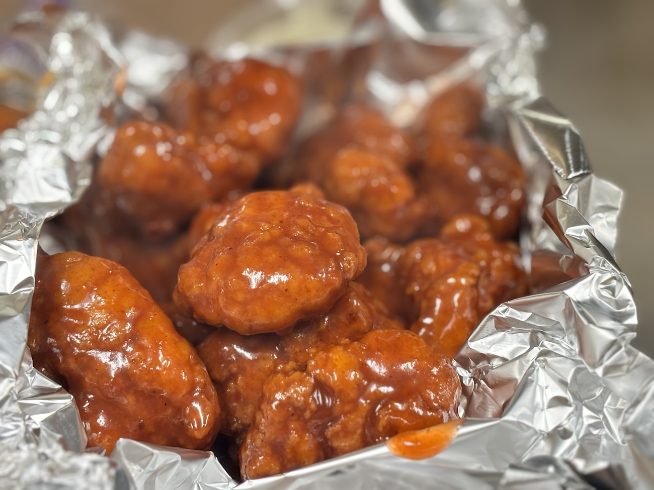 10 BONELESS WINGS image